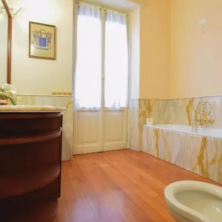 Elegante De Vacaciones فندق مبيت وإفطار جنوة